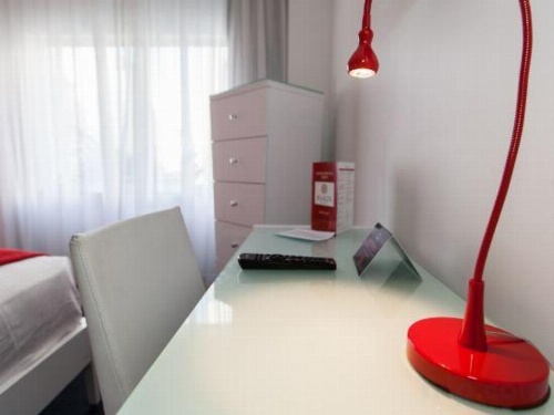 Red South Beach Hotel image 11