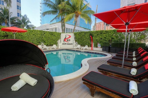Red South Beach Hotel image 22